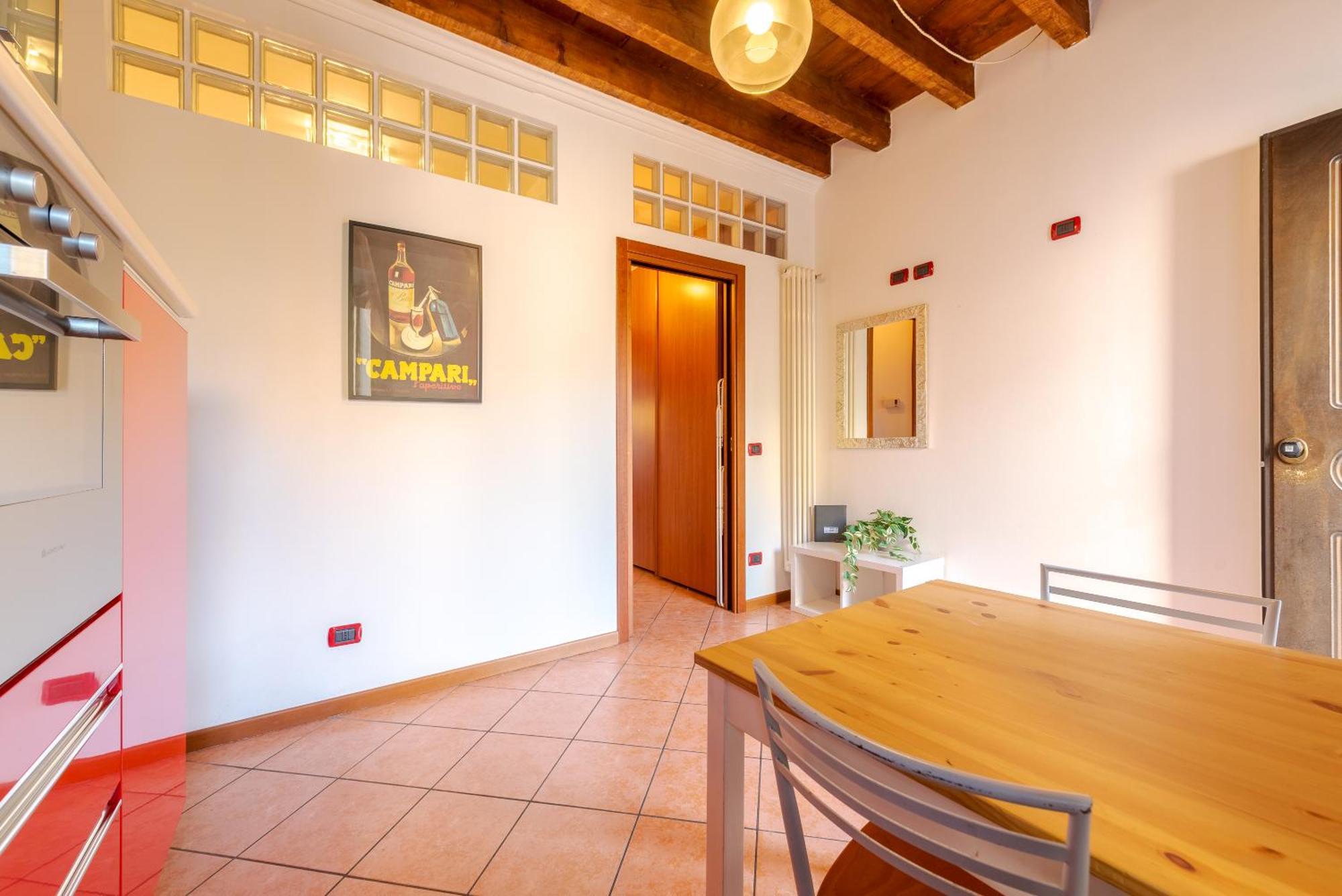 Guest Planet - Rosso Milano Apartment - Navigli Area المظهر الخارجي الصورة